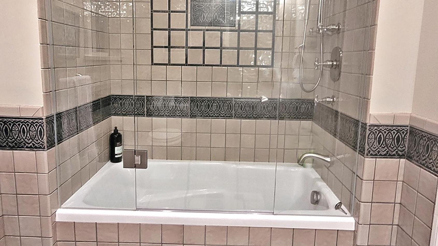 Suite Smart West Vancouver Zewnętrze zdjęcie